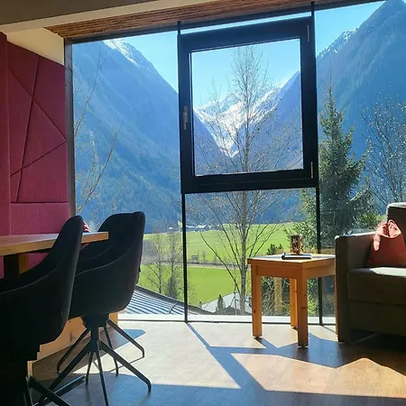 In Hohe Tauern With Mountain Views 아파트 Neukirchen am Großvenediger
