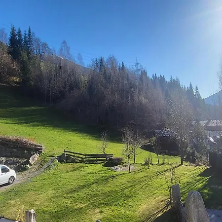 Appartement In Hohe Tauern With Mountain Views Neukirchen am Großvenediger